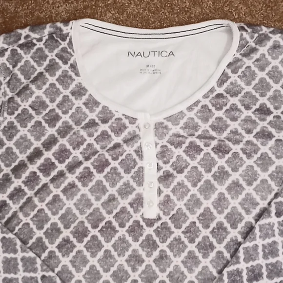 Nautica super soft long sleeve 3/4 button down grey/white patterned pajama set - Picture 6 of 8